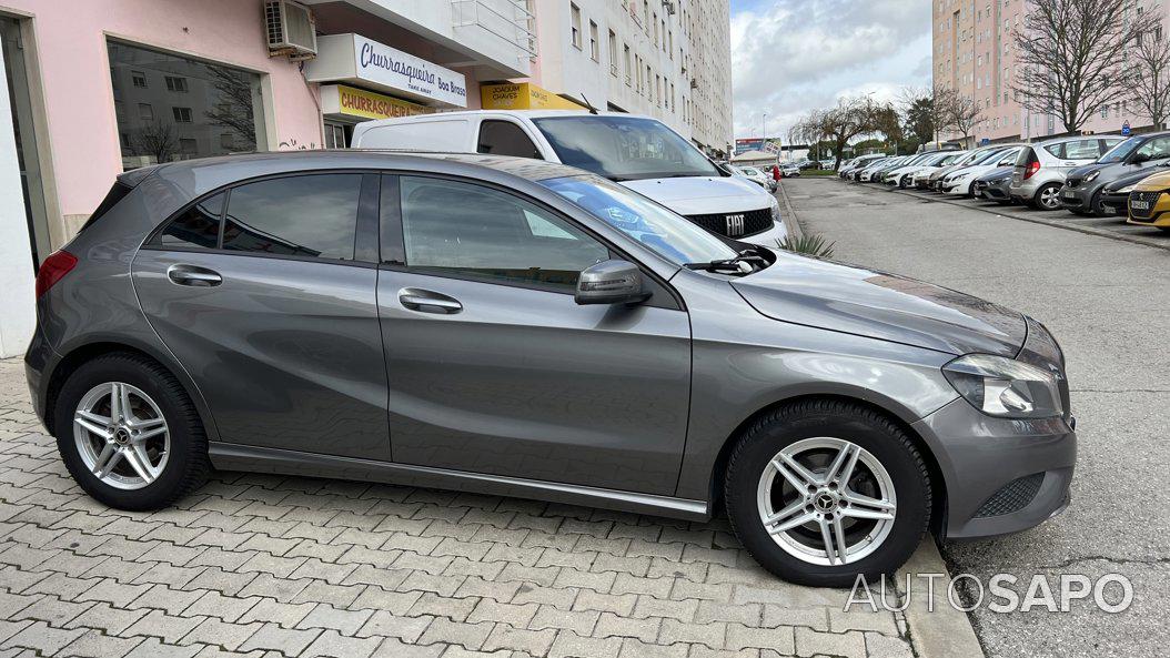 Mercedes-Benz Classe A 180 CDi B.E. Style de 2013