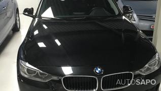 BMW Série 3 318 d Navigation Sport de 2013