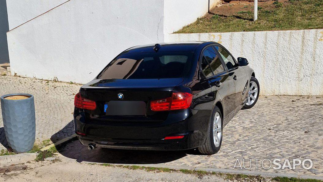 BMW Série 3 318 d Navigation Sport de 2013