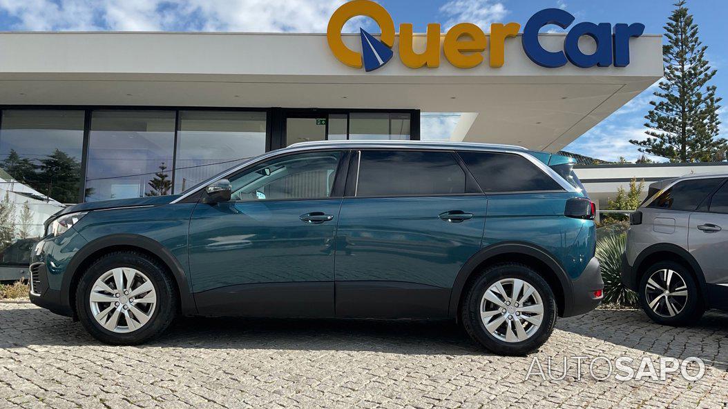 Peugeot 5008 1.2 PureTech Active de 2017