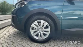 Peugeot 5008 1.2 PureTech Active de 2017