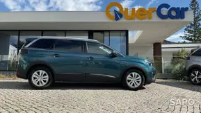 Peugeot 5008 1.2 PureTech Active de 2017