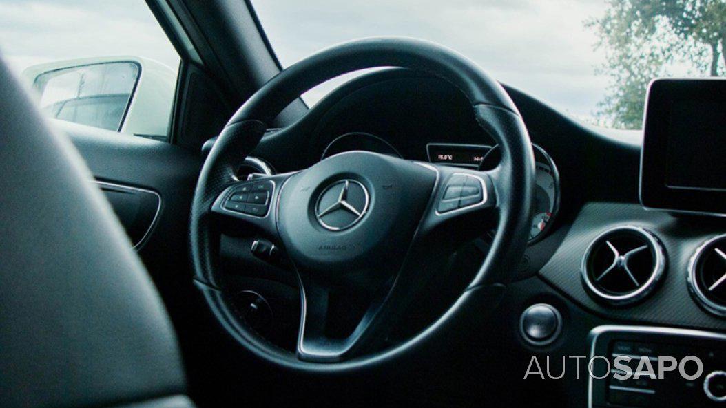 Mercedes-Benz Classe GLA de 2016