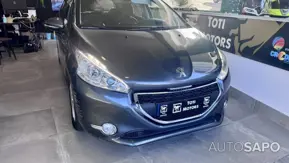 Peugeot 208 de 2012