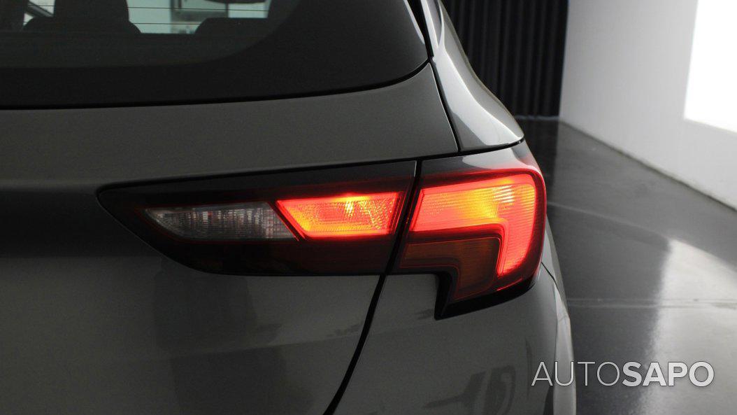 Opel Astra de 2021