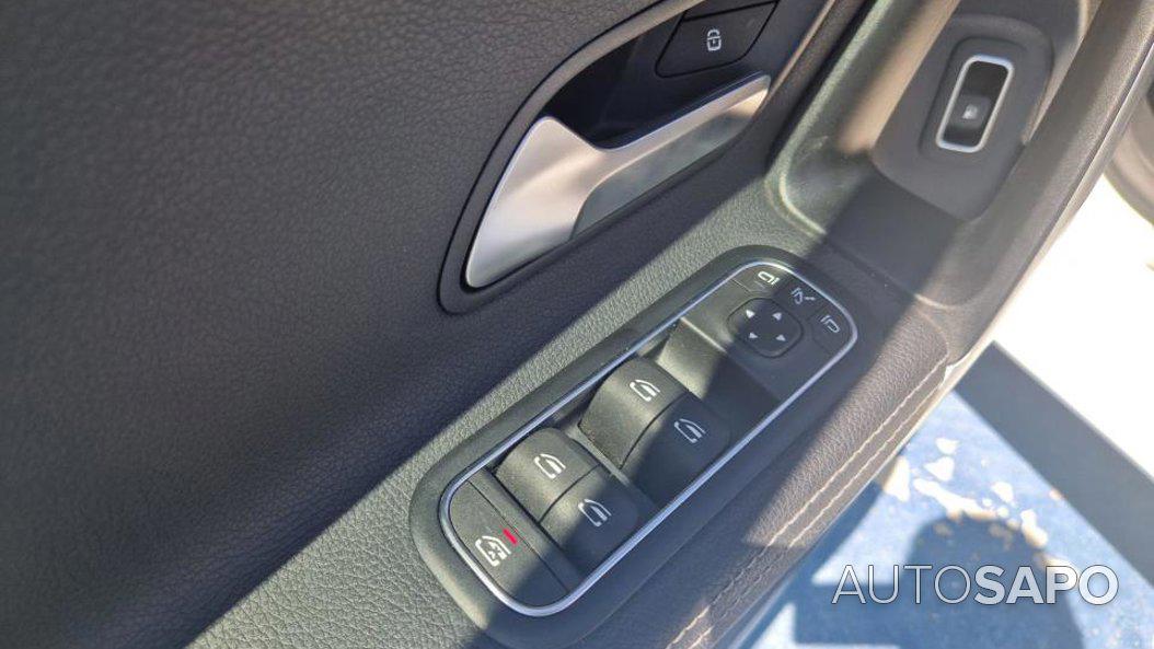 Mercedes-Benz Classe A 250 e Progressive de 2024