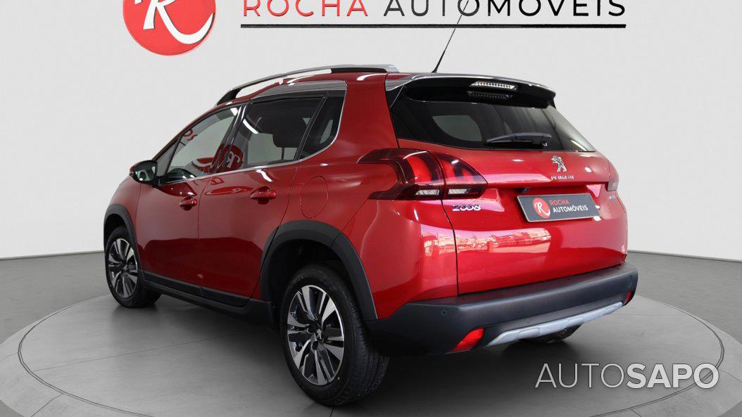 Peugeot 2008 1.2 PureTech Allure EAT6 de 2016