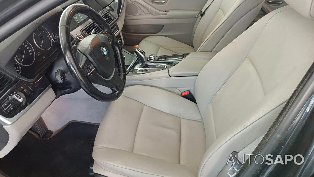 BMW Série 5 520 d de 2010