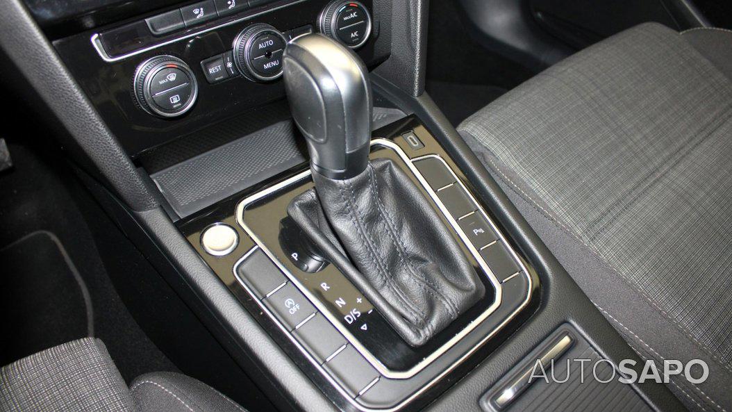 Volkswagen Passat 1.6 TDI Business DSG de 2020