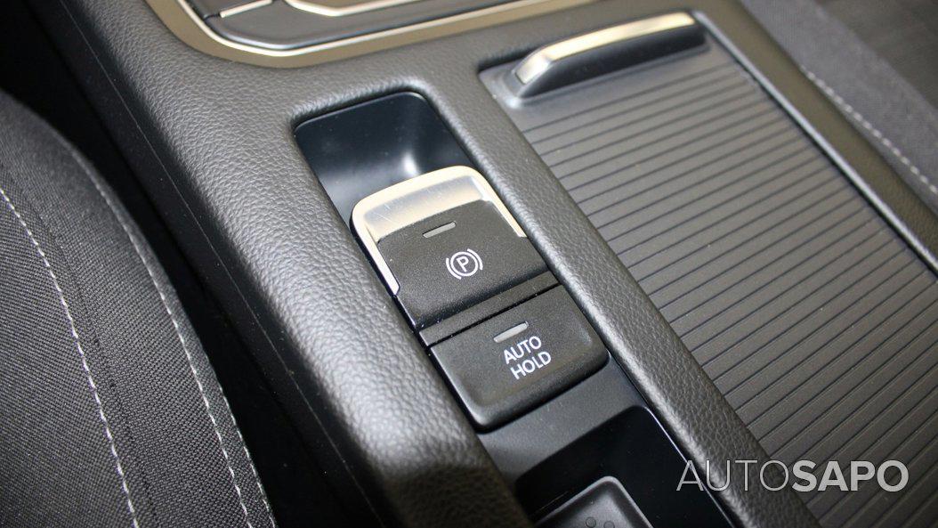 Volkswagen Passat 1.6 TDI Business DSG de 2020