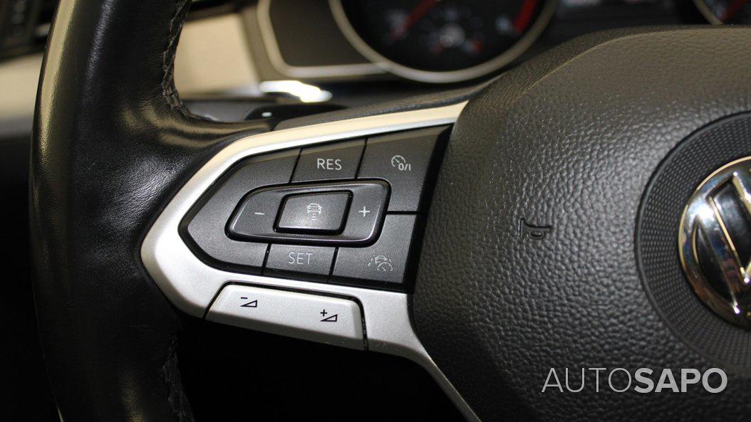 Volkswagen Passat 1.6 TDI Business DSG de 2020