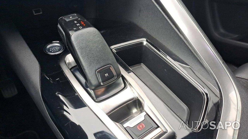 Peugeot 5008 1.5 BlueHDi Active de 2020
