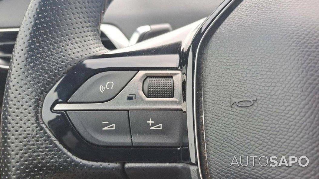 Peugeot 5008 1.5 BlueHDi Active de 2020