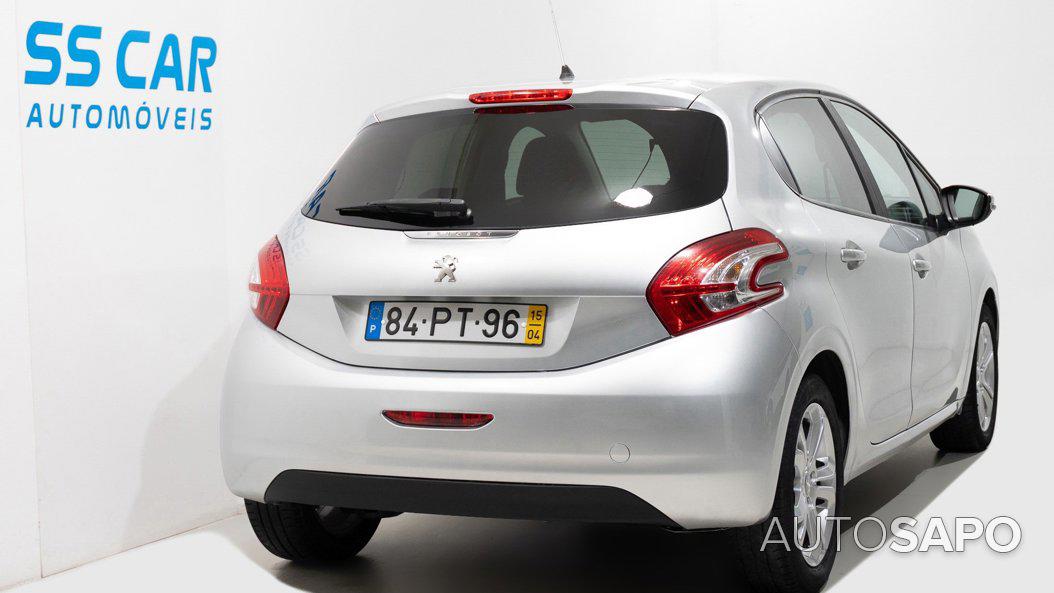 Peugeot 208 1.2 PureTech Active de 2015