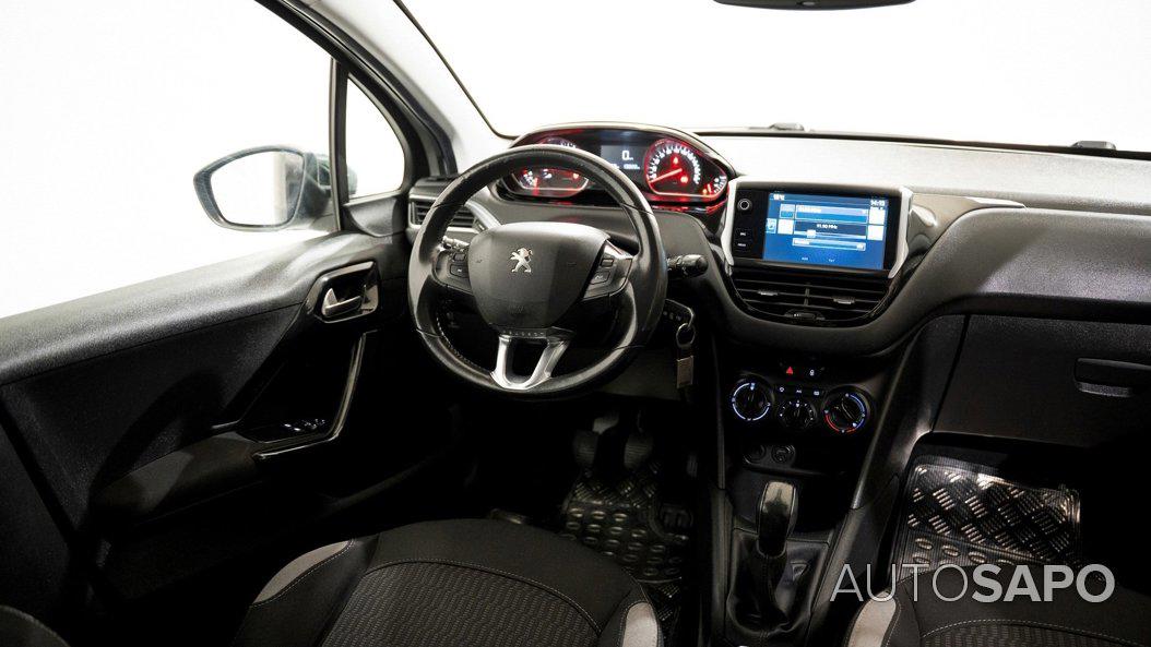 Peugeot 208 1.2 PureTech Active de 2015