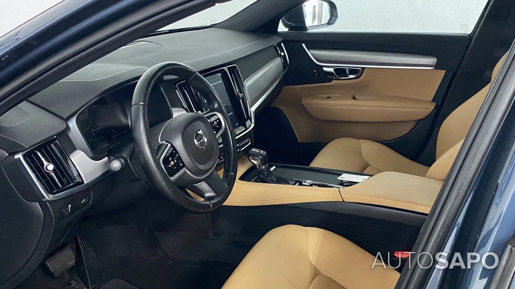 Volvo V90 2.0 D4 Momentum Geartronic de 2018