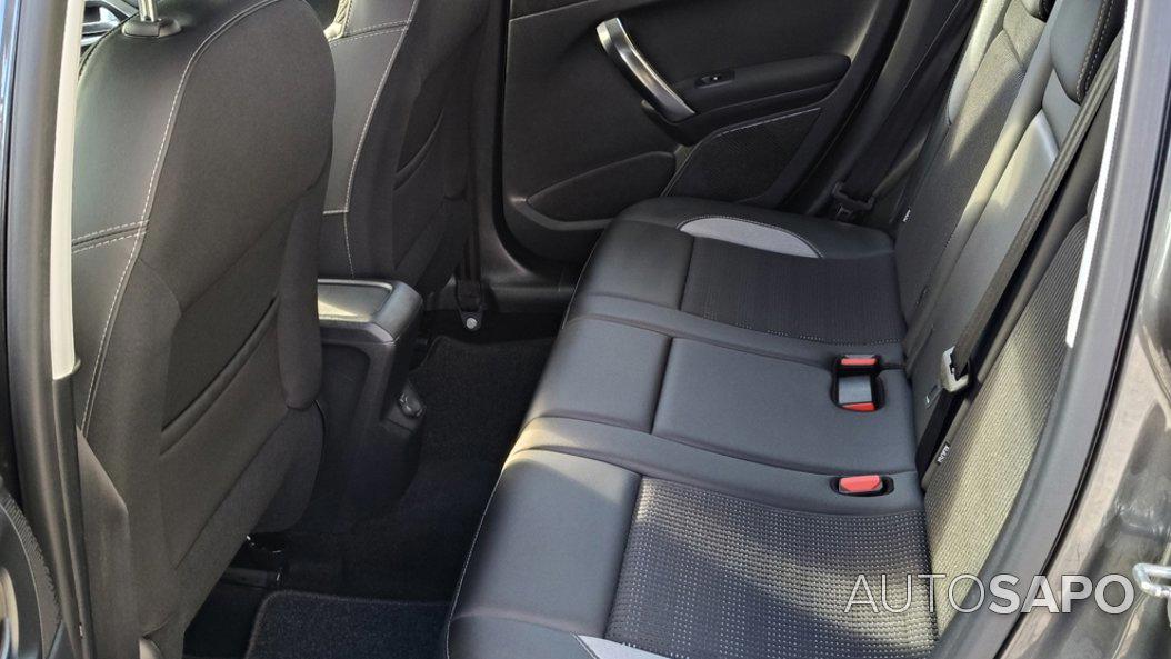 Peugeot 2008 1.2 PureTech Allure EAT8 de 2017