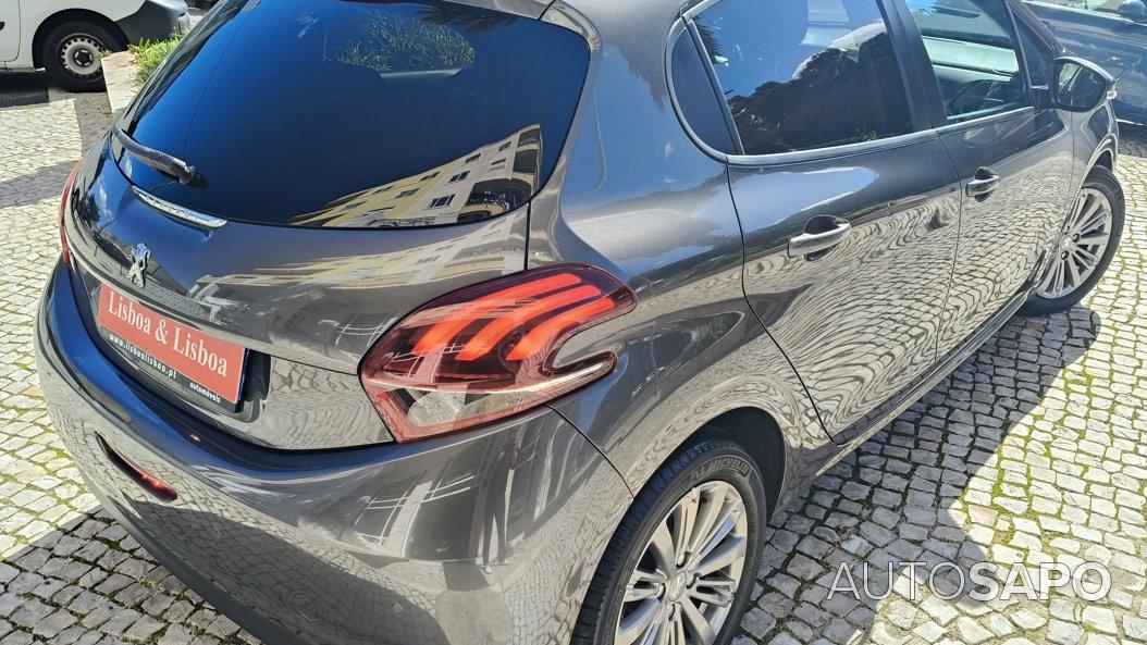 Peugeot 208 1.5 HDI Signature de 2018