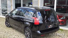 Peugeot 5008 1.6 e-HDi 7L Allure 2-Tronic 113g de 2014