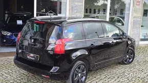 Peugeot 5008 1.6 e-HDi 7L Allure 2-Tronic 113g de 2014