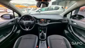 Opel Astra de 2017