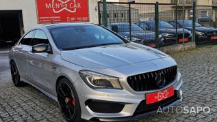 Mercedes-Benz Classe CLA 45 AMG 4-Matic de 2015