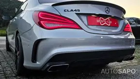 Mercedes-Benz Classe CLA 45 AMG 4-Matic de 2015