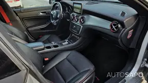 Mercedes-Benz Classe CLA 45 AMG 4-Matic de 2015