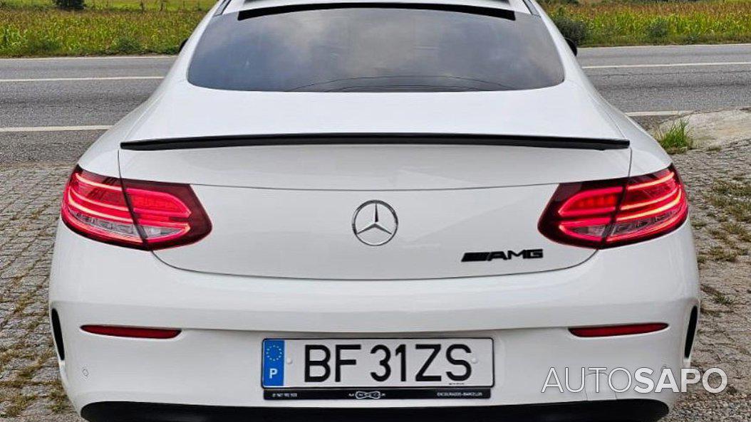 Mercedes-Benz Classe C 250 BlueTEC AMG Line Aut. de 2016