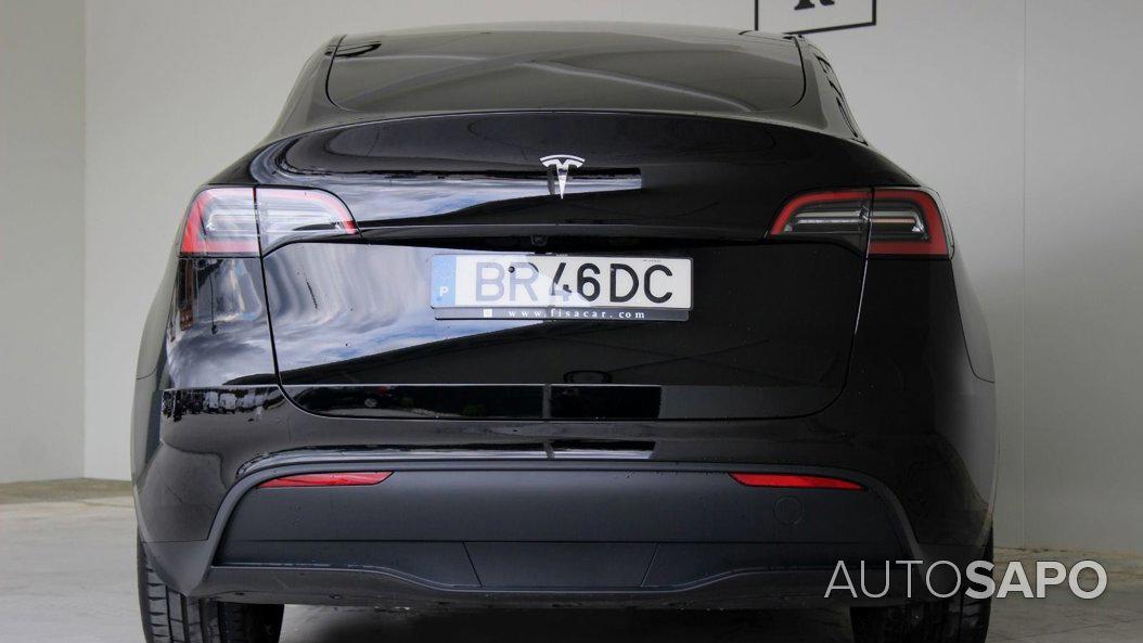 Tesla Model Y de 2025