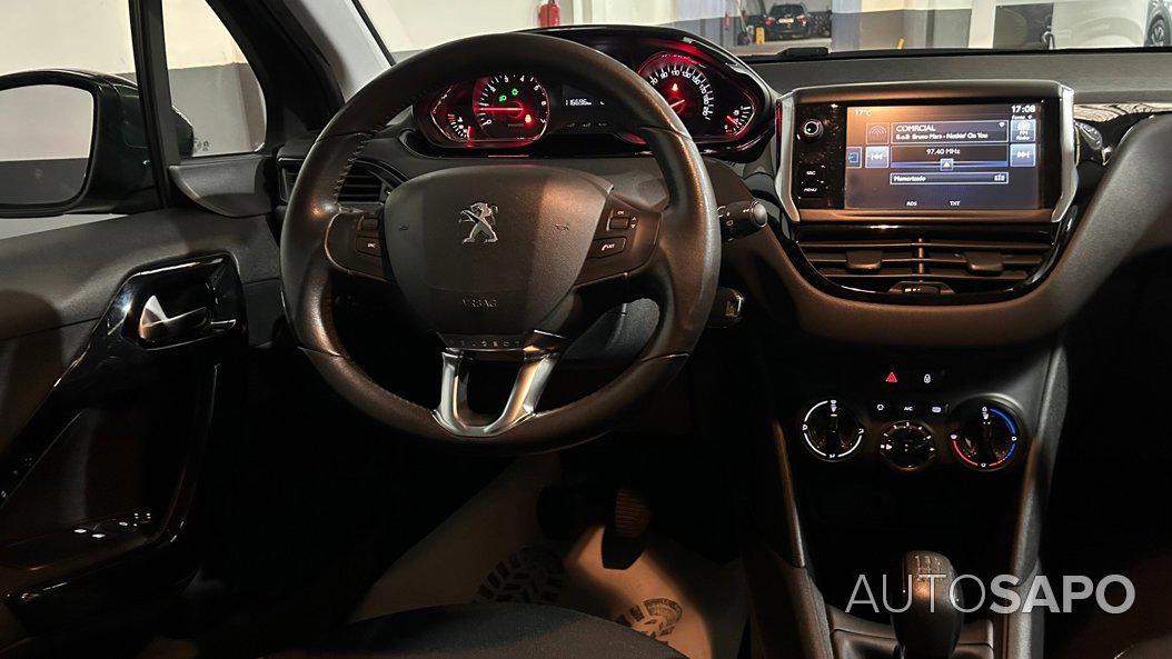 Peugeot 208 1.2 PureTech Style de 2015