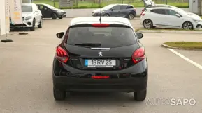 Peugeot 208 de 2016