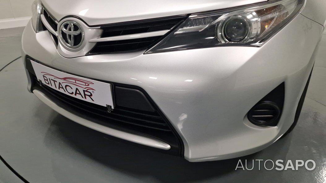 Toyota Auris de 2015