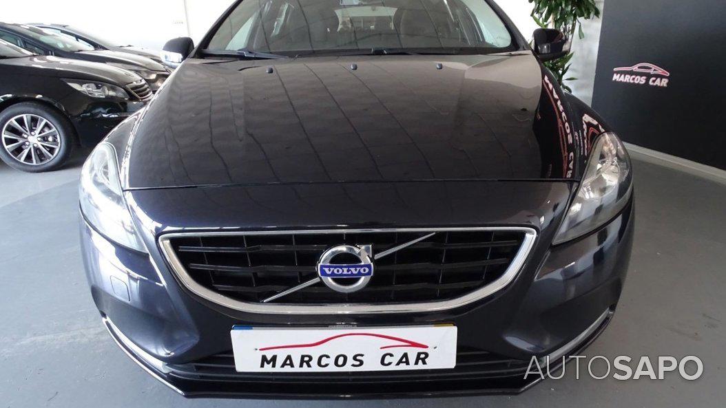 Volvo V40 2.0 D2 Momentum Eco de 2016