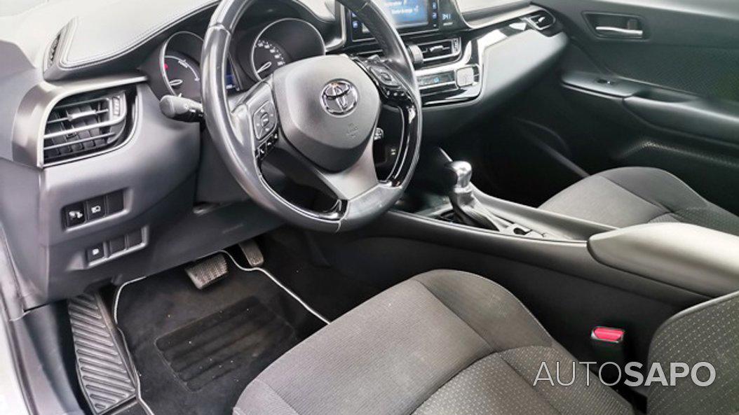 Toyota C-HR 1.8 Hybrid Comfort de 2019