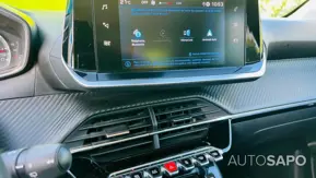 Peugeot 208 1.2 PureTech Active de 2022