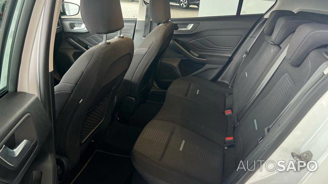 Ford Focus 1.0 EcoBoost MHEV Active X de 2023