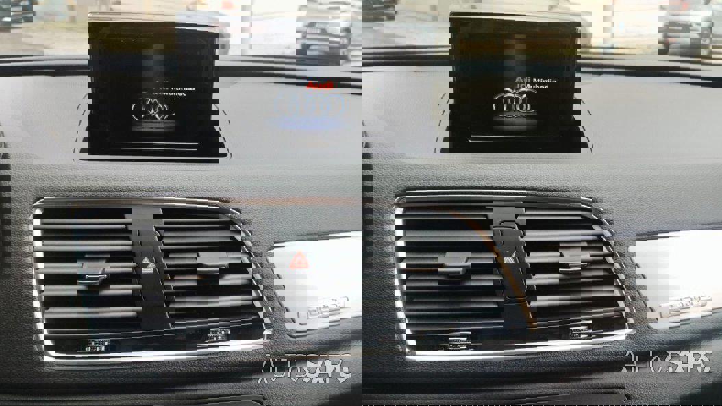 Audi Q3 2.0 TDI quattro S-line de 2016