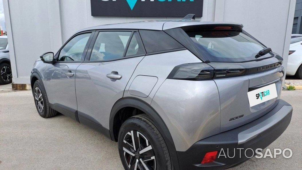 Peugeot 2008 1.2 PureTech Active de 2024