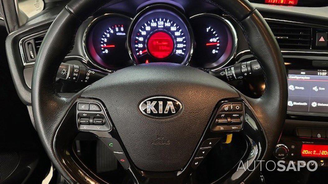 Kia Ceed de 2015