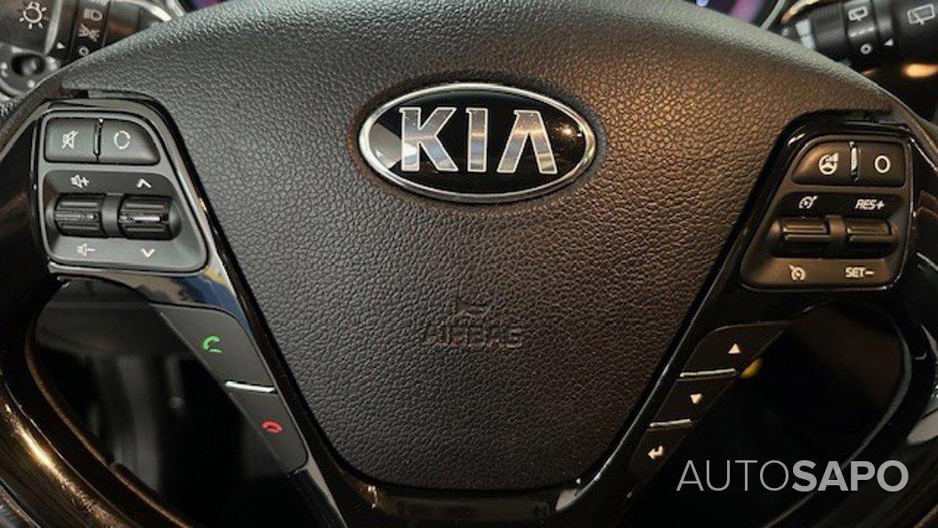 Kia Ceed de 2015