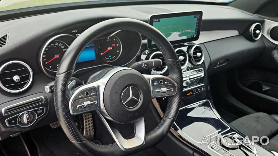 Mercedes-Benz Classe C 300 de AMG Line de 2020