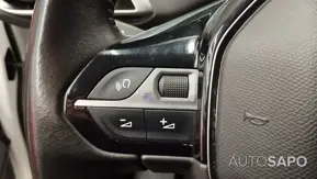 Peugeot 3008 1.5 BlueHDi Active Pack de 2021