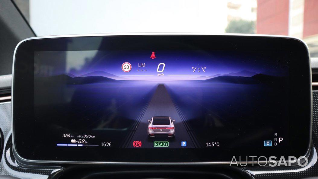Mercedes-Benz EQE de 2023