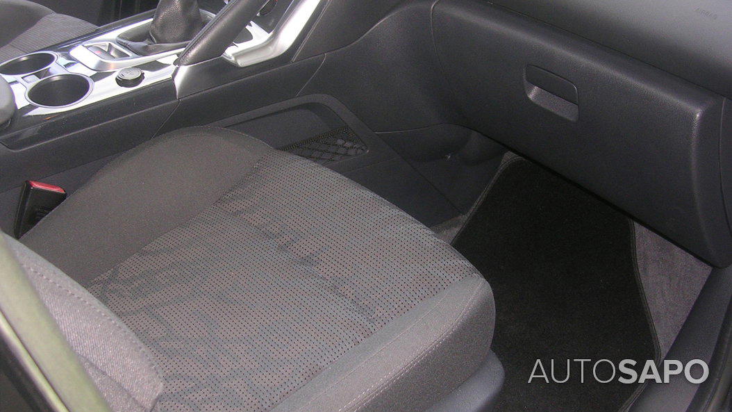 Peugeot 3008 1.6 HDi Allure de 2013