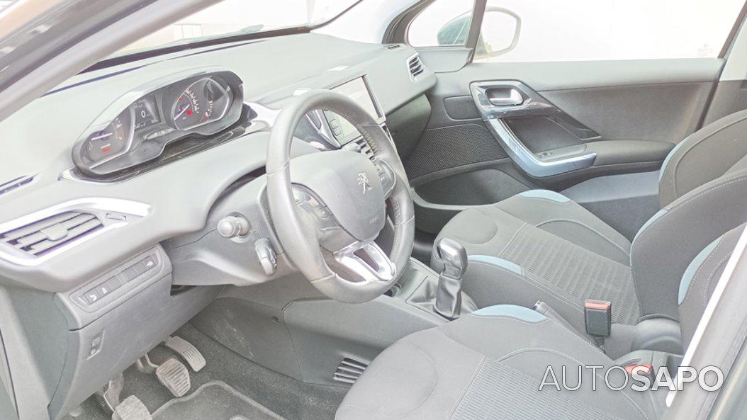 Peugeot 208 1.2 PureTech Style de 2015