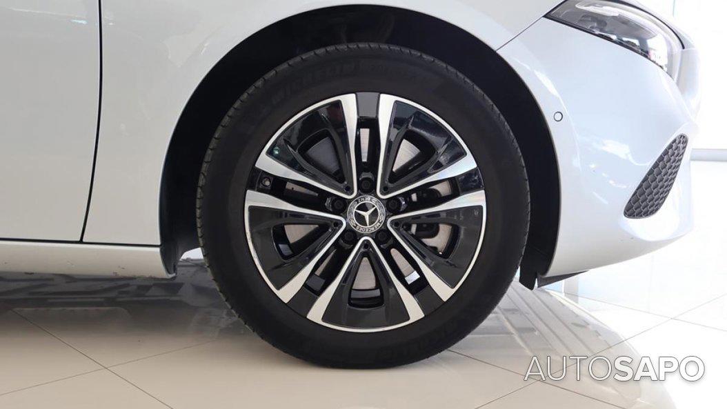 Mercedes-Benz Classe A 250e de 2024