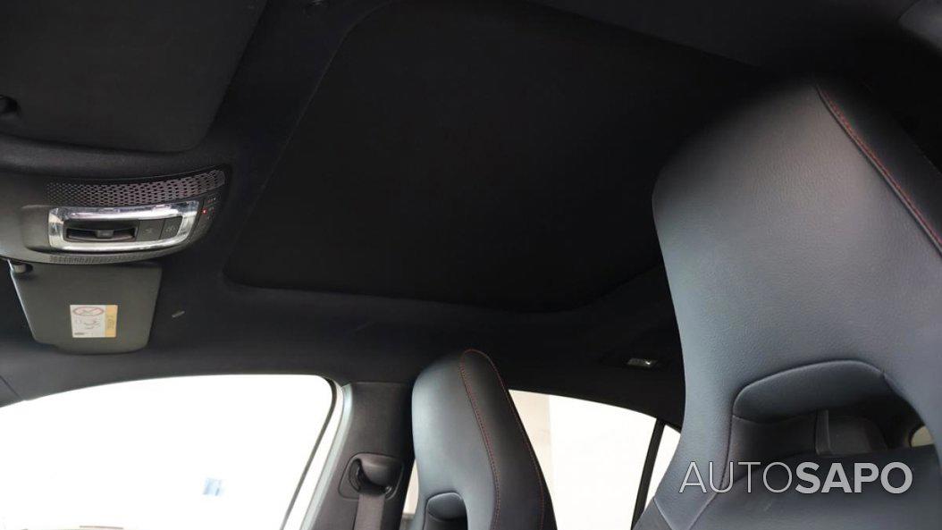 Mercedes-Benz Classe A 250e de 2024