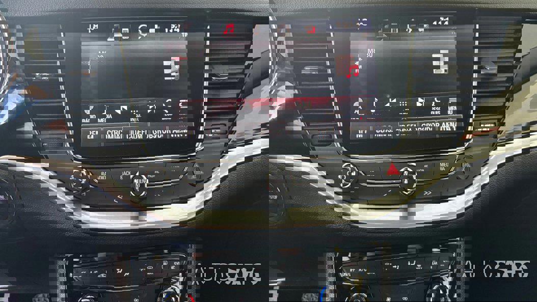 Opel Astra de 2019