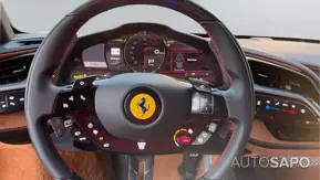 Ferrari SF90 Stradale de 2025